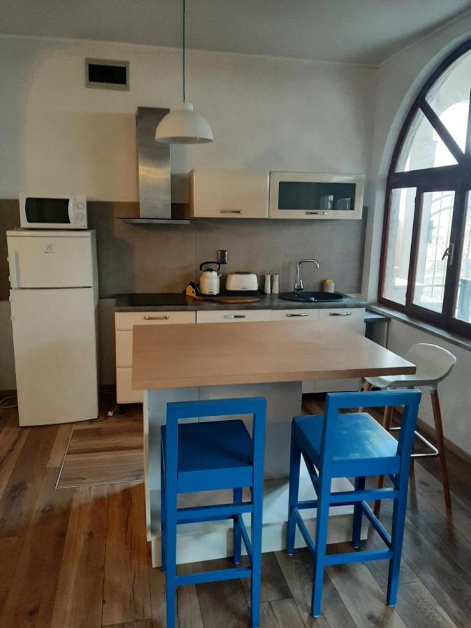 Apartment Mamut Premantura Exterior photo